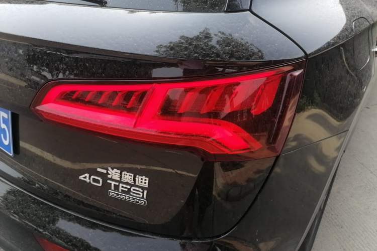 Used Audi Q5L 2018 40 TFSI Prestige Fashion Edition China VI Right Rear Taillight