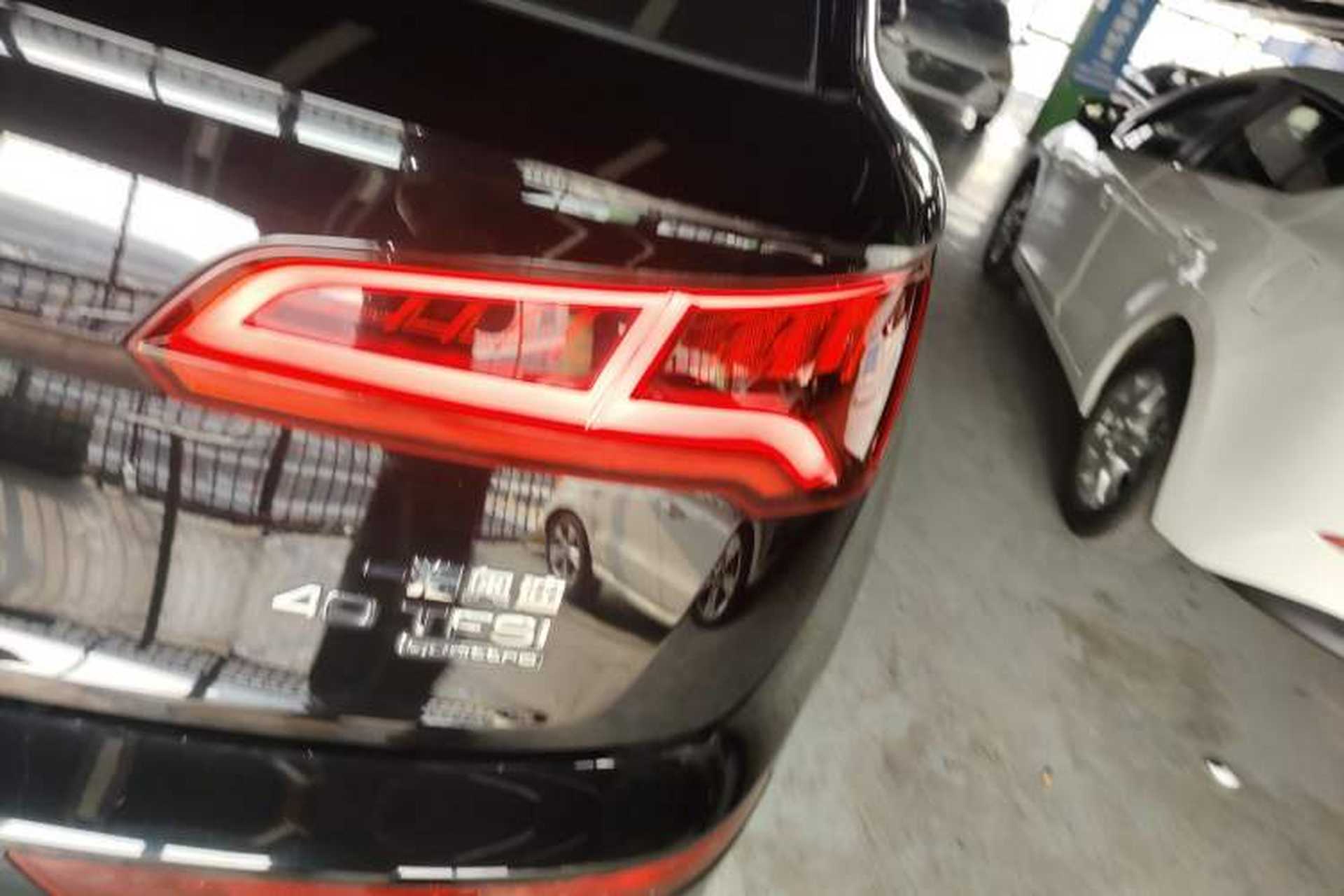 Used Audi Q5L 2018 40 TFSI Prestige Fashion Edition China VI Right Rear Taillight