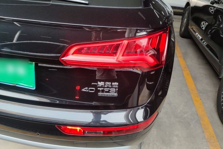 Used Audi Q5L 2018 40 TFSI Prestige Edition China V Right Rear Taillight