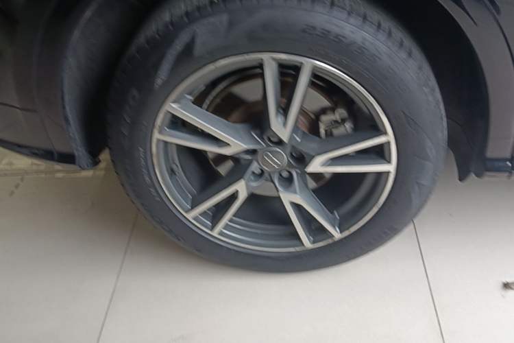 Used Audi Q5L 2018 40 TFSI Prestige Fashion Edition China V Right Rear Wheel Hub