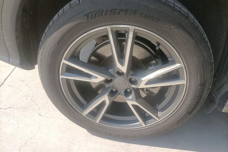 Used Audi Q5L 2018 40 TFSI Prestige Fashion Edition China V Right Rear Wheel Hub