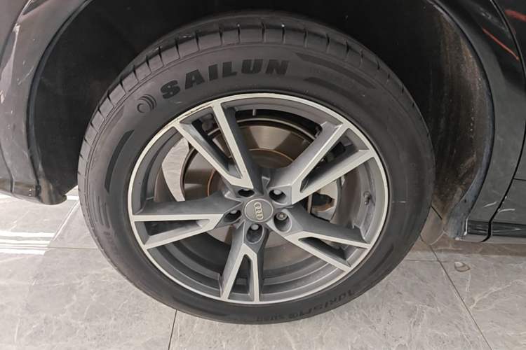 Used Audi Q5L 2018 45 TFSI Prestige Fashion Edition China VI Emission Standard Right Rear Wheel Hub