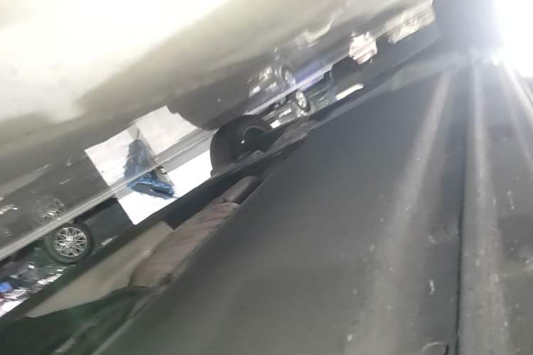 Used Audi Q5L 2018 45 TFSI Prestige Fashion Edition China VI Emission Standard Right Side Sill