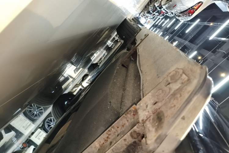 Used Audi Q5L 2018 40 TFSI Prestige Fashion Edition China V Right Side Sill
