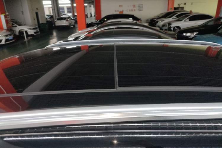 Used Audi Q5L 2018 40 TFSI Prestige Fashion Edition China VI Roof