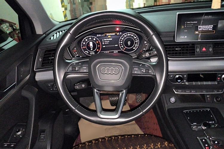 Used Audi Q5L 2018 40 TFSI Prestige Fashion Edition China V Steering Wheel