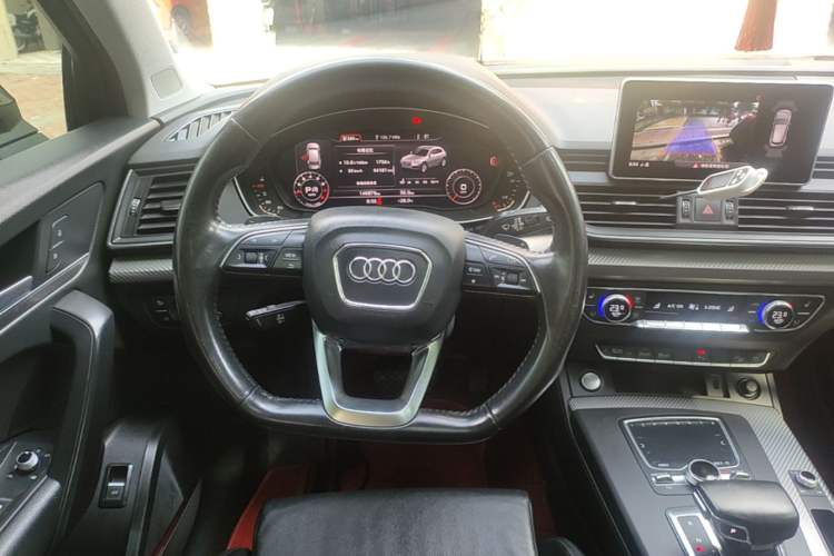 Used Audi Q5L 2018 45 TFSI Prestige Sport China V Steering Wheel