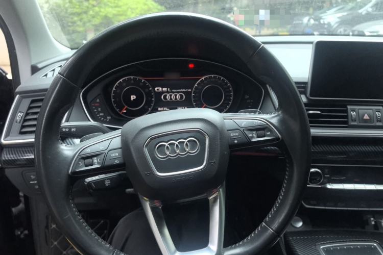 Used Audi Q5L 2018 40 TFSI Prestige Fashion Edition China V Steering Wheel