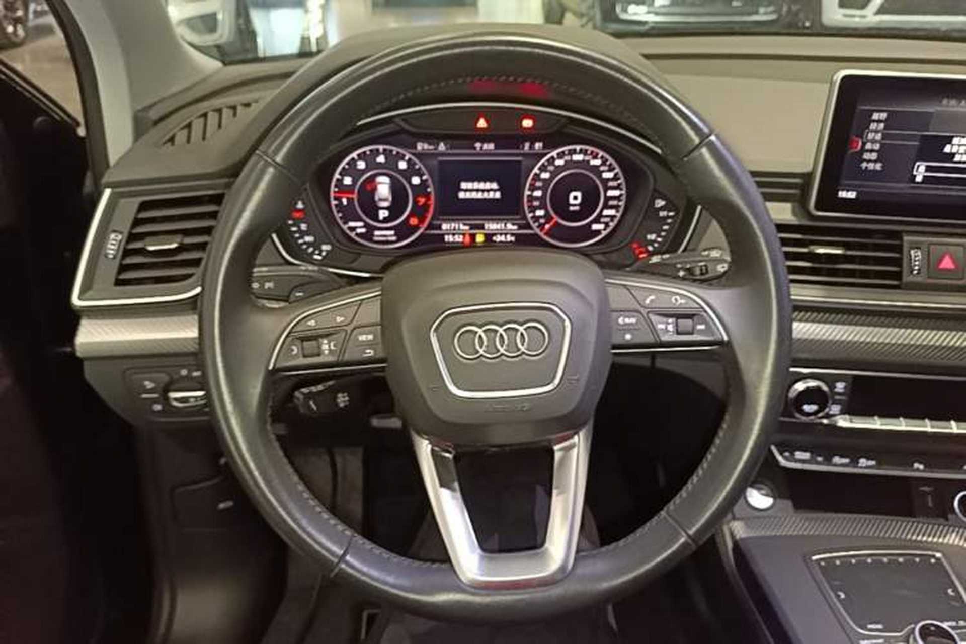 Used Audi Q5L 2018 45 TFSI Prestige Fashion Edition China VI Emission Standard Steering Wheel