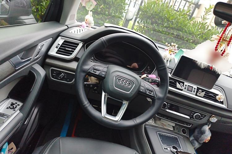 Used Audi Q5L 2018 45 TFSI Prestige Elegant Version China V Steering Wheel