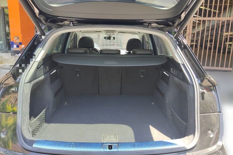 Used Audi Q5L 2018 40 TFSI Prestige Fashion Edition China VI Trunk