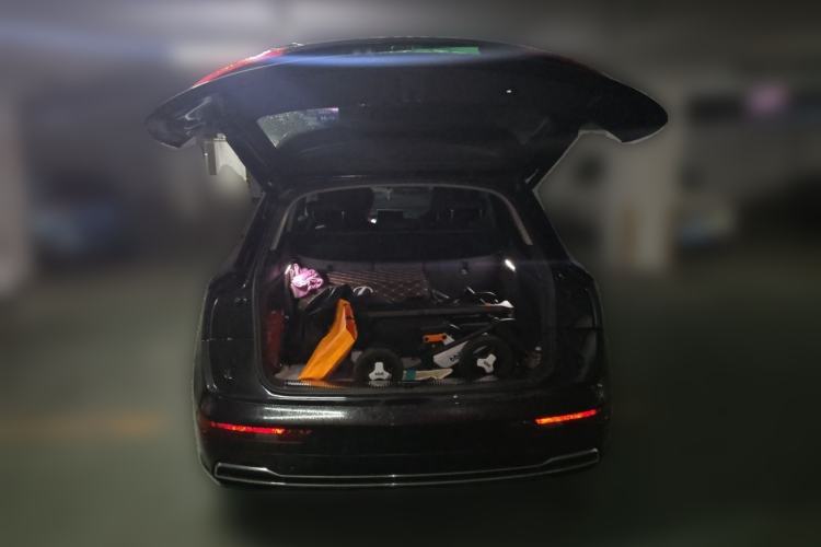 Used Audi Q5L 2018 40 TFSI Prestige Fashion Edition China VI Trunk