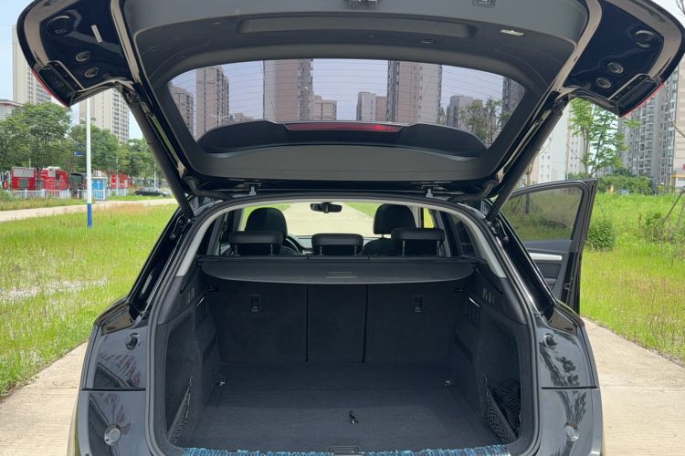 Used Audi Q5L 2018 40 TFSI Prestige Fashion Edition China V Trunk