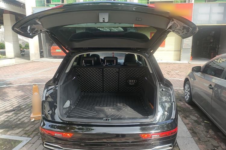 Used Audi Q5L 2018 45 TFSI Prestige Sport China V Trunk