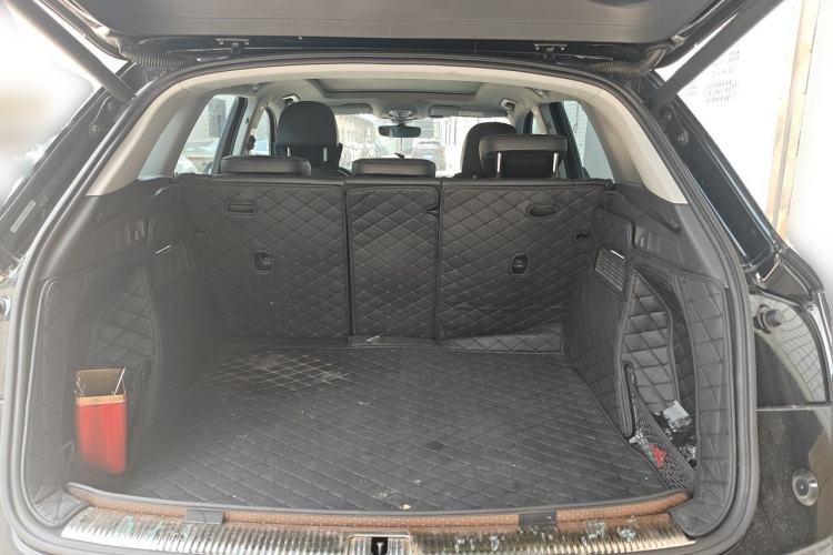 Used Audi Q5L 2018 40 TFSI Prestige Fashion Edition China V Trunk