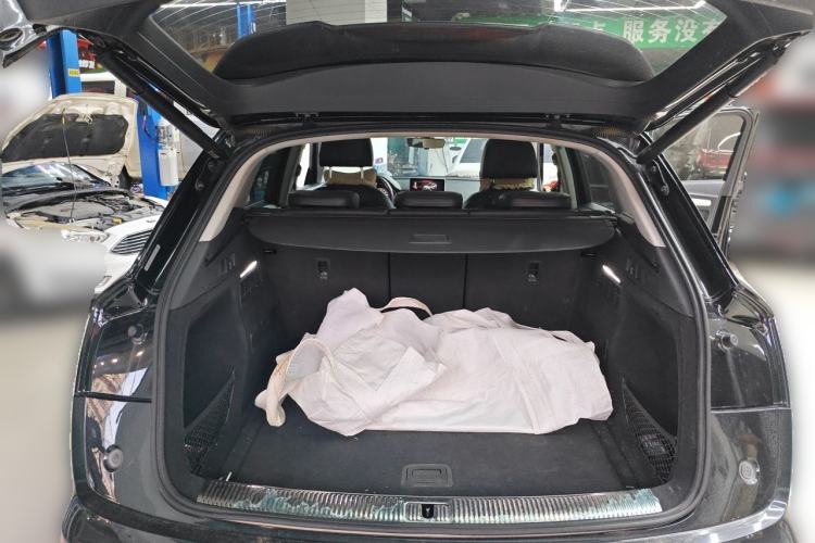 Used Audi Q5L 2018 40 TFSI Prestige Fashion Edition China V Trunk