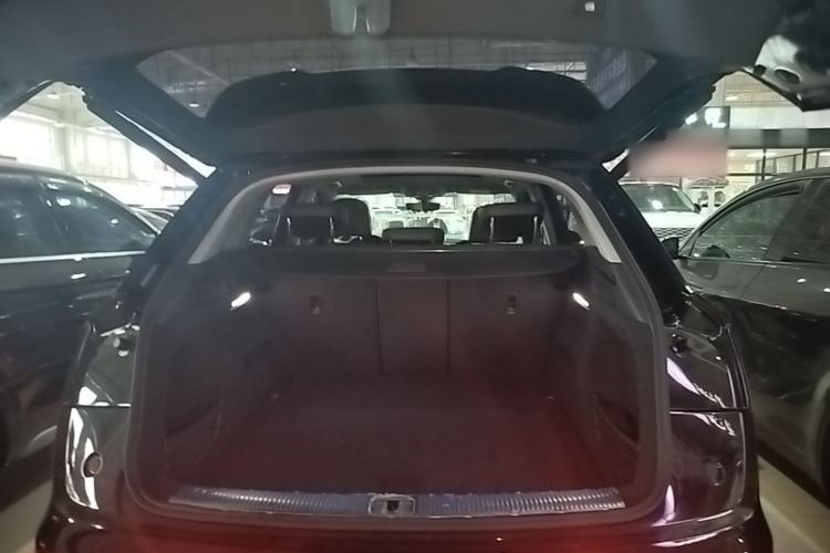 Used Audi Q5L 2018 45 TFSI Prestige Fashion Edition China V Emission Standard Trunk