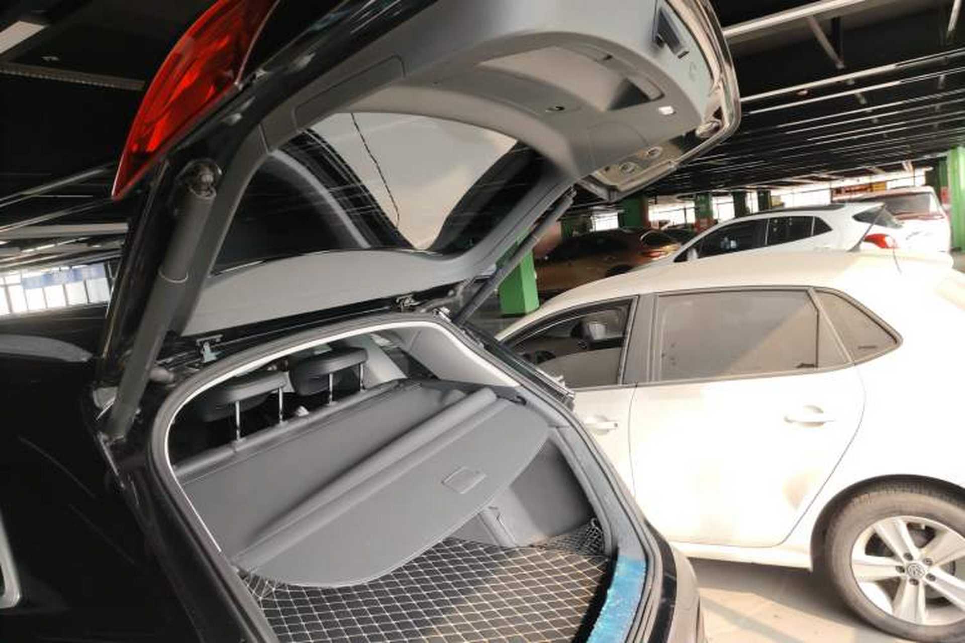 Used Audi Q5L 2018 40 TFSI Prestige Fashion Edition China VI Trunk