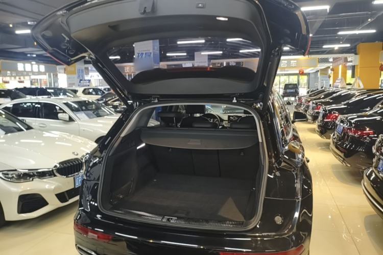 Used Audi Q5L 2018 40 TFSI Prestige Fashion Edition China V Trunk