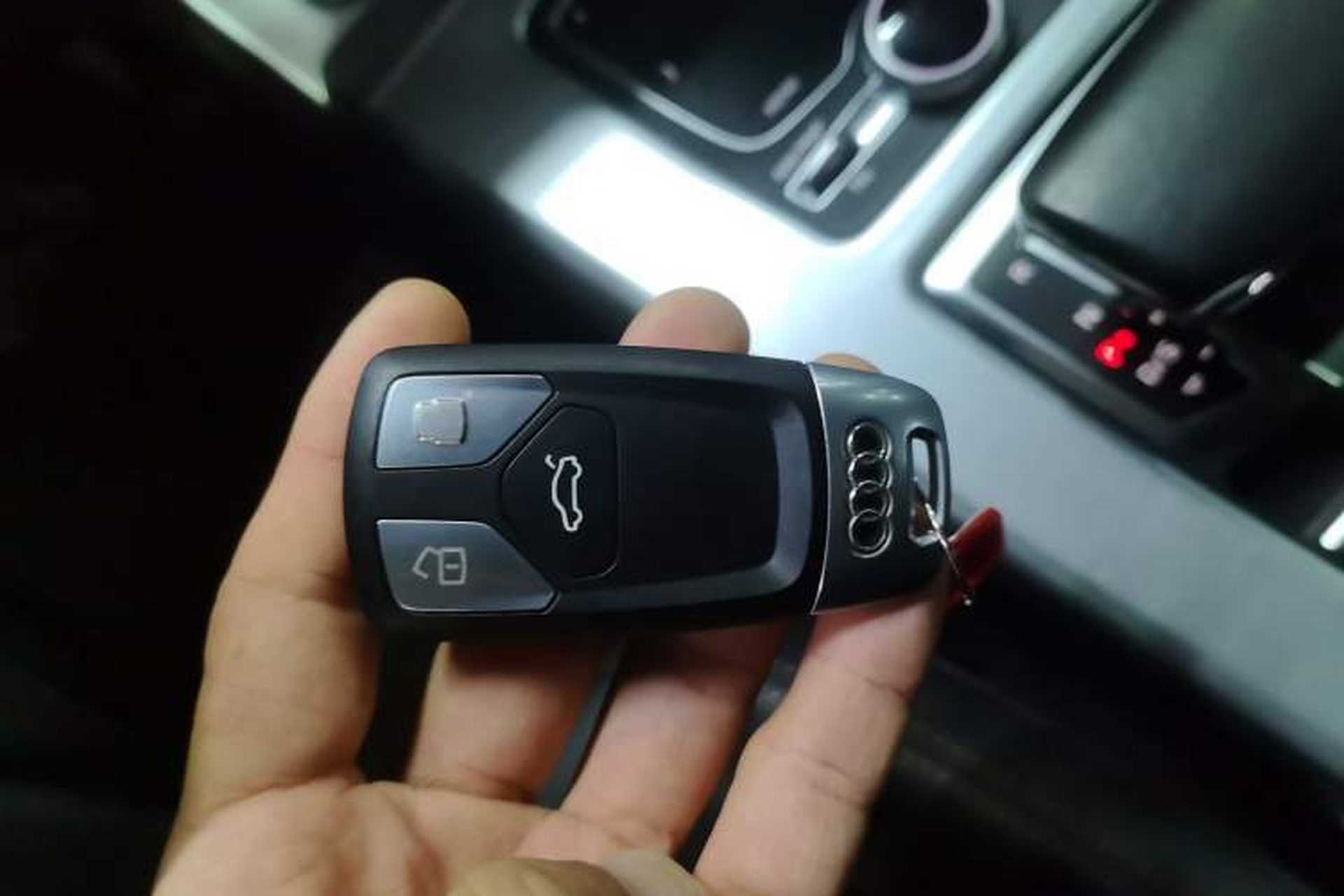 Used Audi Q5L 2018 40 TFSI Prestige Fashion Edition China V Vehicle Key