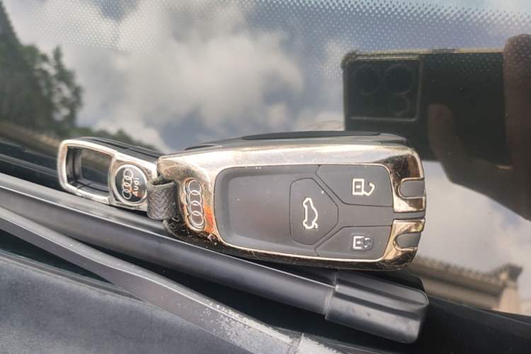 Used Audi Q5L 2018 45 TFSI Prestige Sport China V Vehicle Key