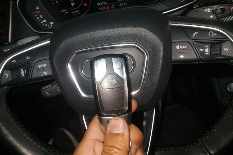 Used Audi Q5L 2018 45 TFSI Prestige Sport China V Vehicle Key