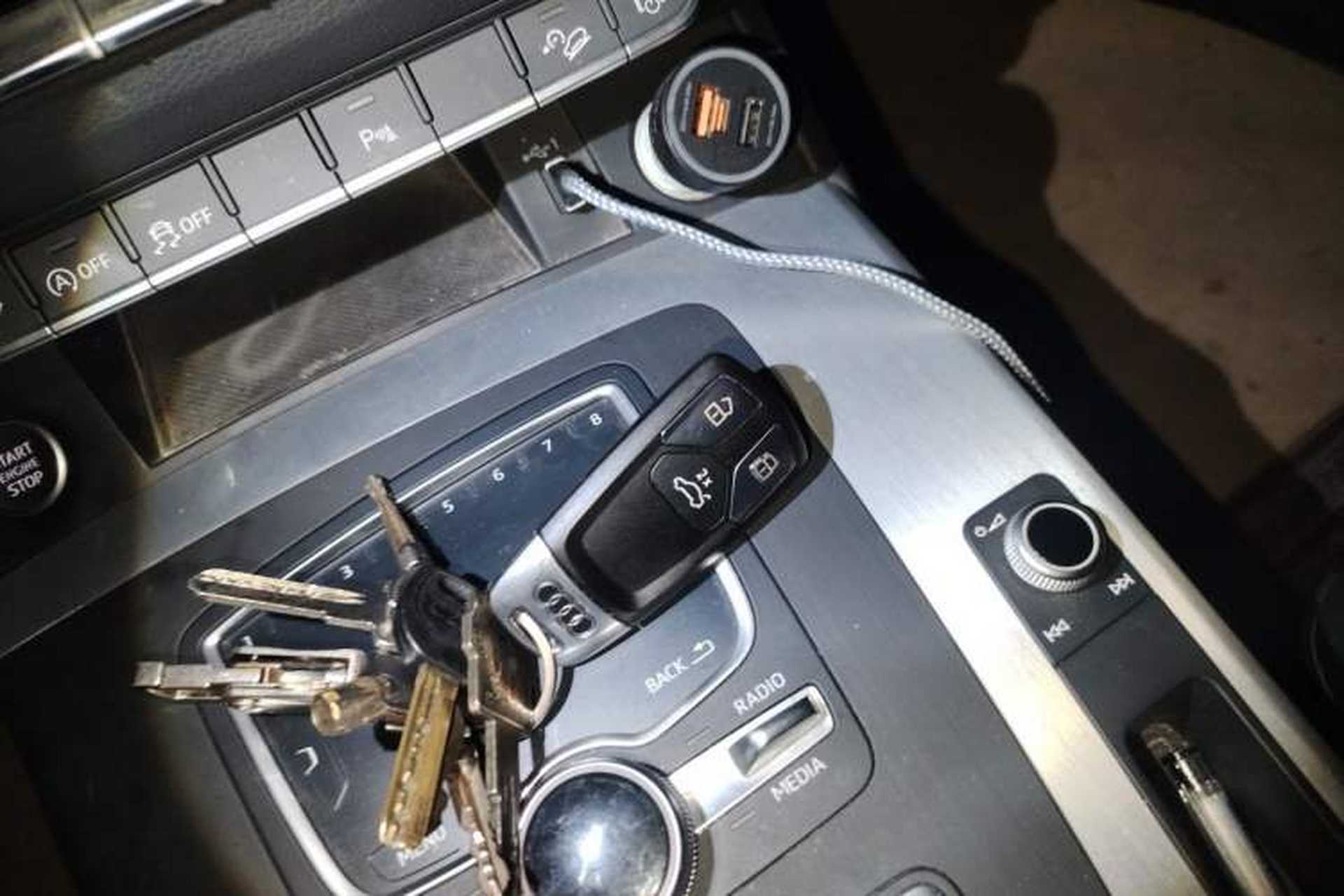Used Audi Q5L 2018 40 TFSI Prestige Fashion Edition China V Vehicle Key