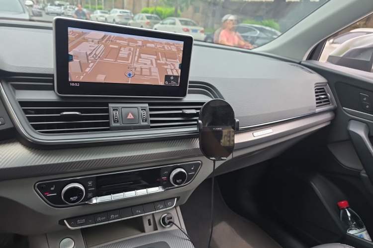 Used Audi Q5L 2018 45 TFSI Prestige Fashion Edition China VI Emission Standard Audio And AC Panel