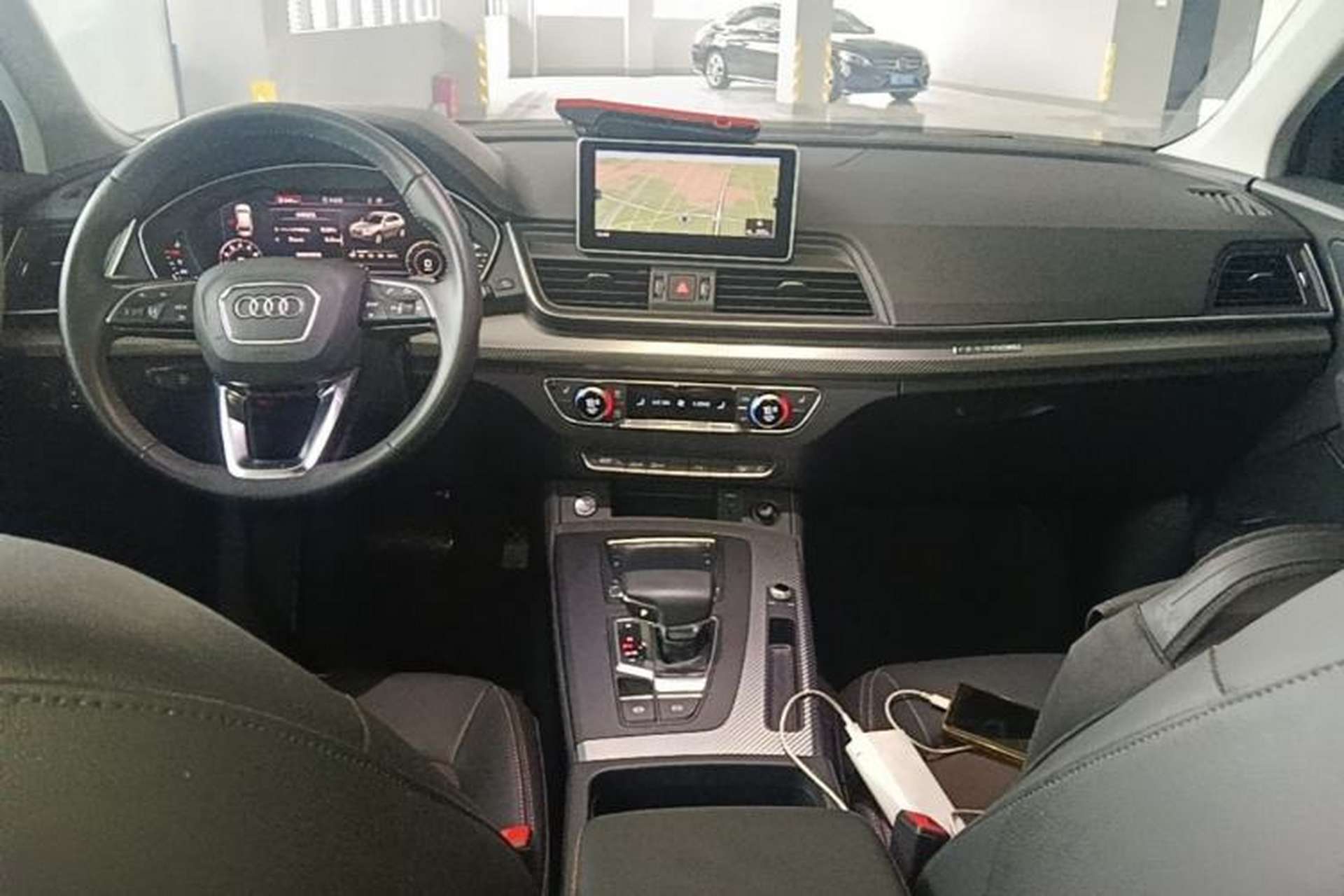 Used Audi Q5L 2018 45 TFSI Prestige Fashion Edition China V Emission Standard Center Console