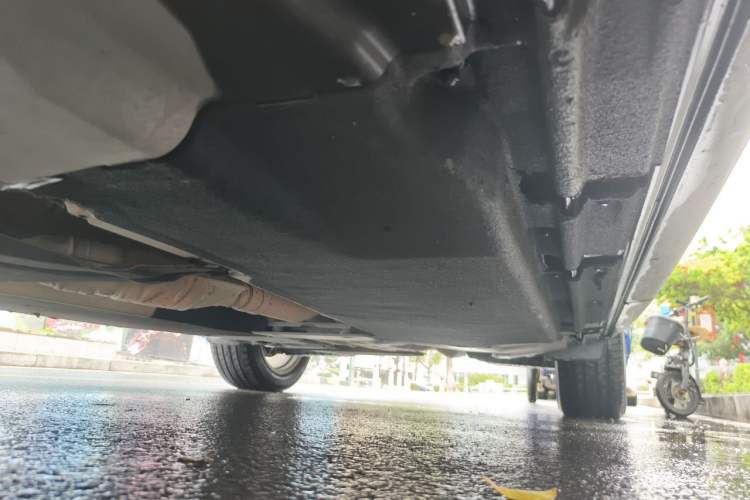 Used Audi Q5L 2018 40 TFSI Prestige Edition China VI Emission Standard Chassis Front Left
