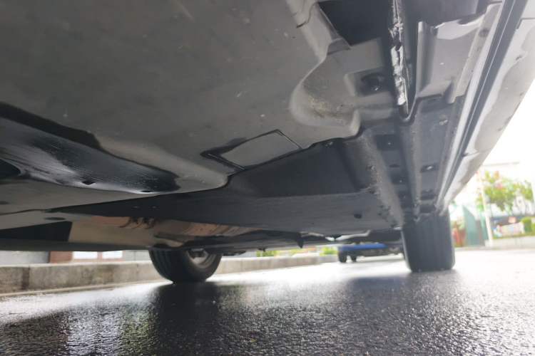 Used Audi Q5L 2018 40 TFSI Prestige Edition China VI Emission Standard Chassis Rear Right