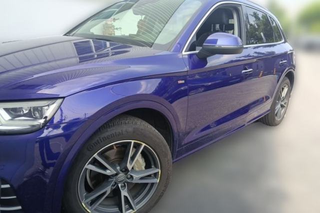 Ojetý Audi Q5L 2018 40 TFSI Prestige Fashion Edition China V