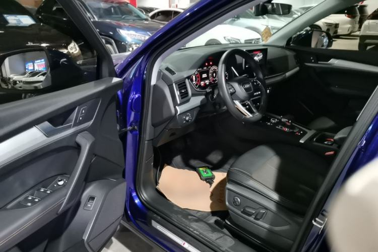 Used Audi Q5L 2018 40 TFSI Prestige Fashion Edition China VI Driver Seat