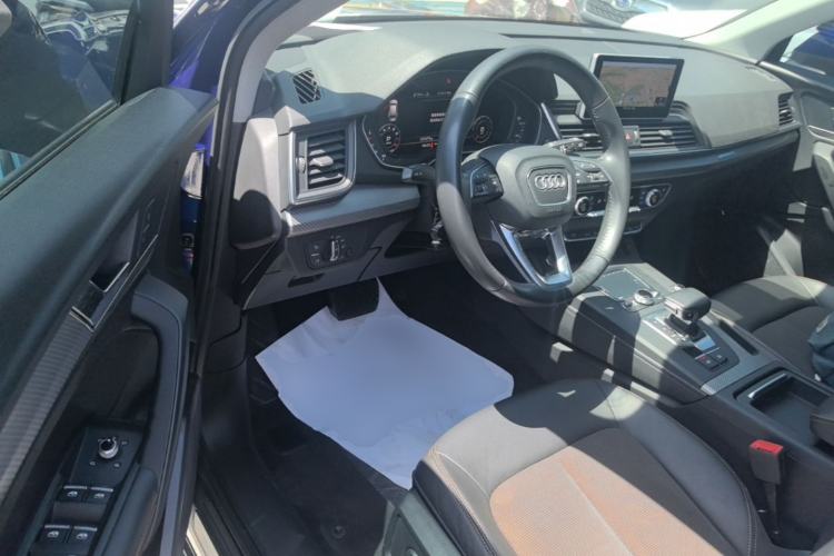 Used Audi Q5L 2018 45 TFSI Prestige Fashion Edition China V Emission Standard Driver Seat