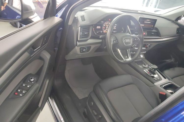 Used Audi Q5L 2018 45 TFSI Prestige Fashion Edition China V Emission Standard Driver Seat