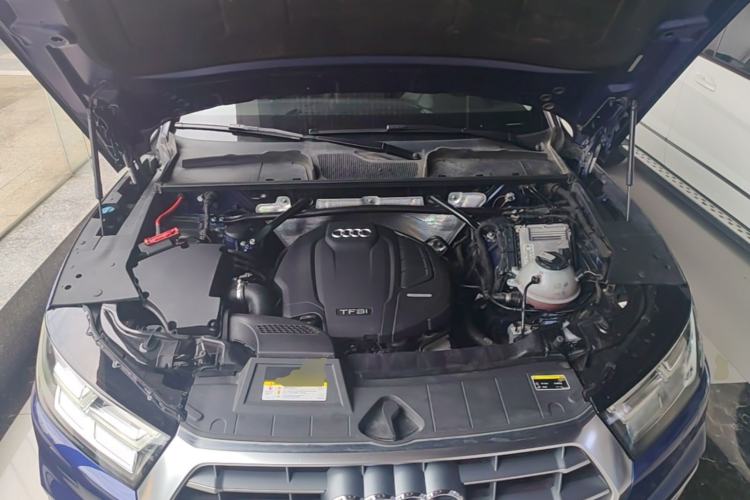 Used Audi Q5L 2018 40 TFSI Prestige Fashion Edition China V Engine Bay