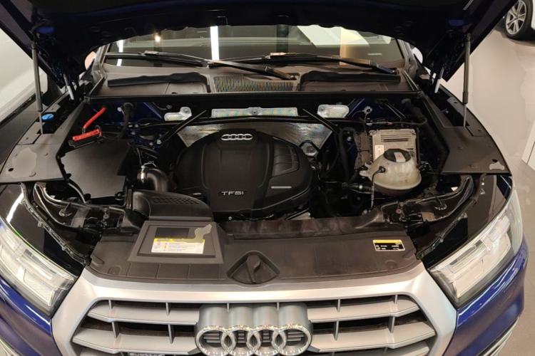Used Audi Q5L 2018 40 TFSI Prestige Fashion Edition China V Engine Bay