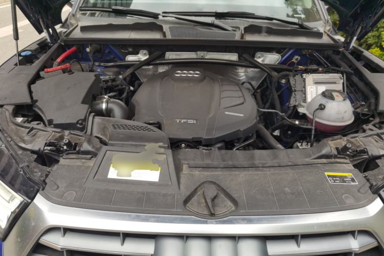 Used Audi Q5L 2018 40 TFSI Prestige Fashion Edition China VI Engine Bay