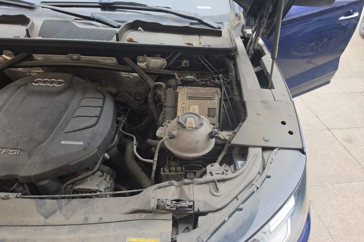 Used Audi Q5L 2018 40 TFSI Prestige Fashion Edition China V Engine Bay Left