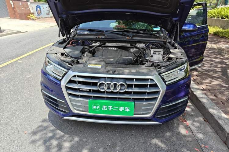 Used Audi Q5L 2018 40 TFSI Prestige Edition China V Engine Bay