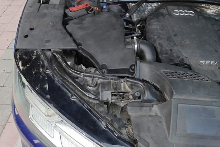 Used Audi Q5L 2018 40 TFSI Prestige Fashion Edition China V Engine Bay Right