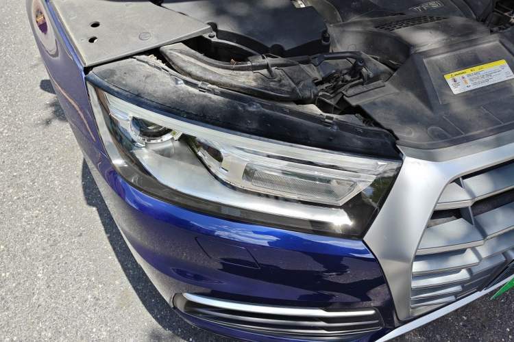 Used Audi Q5L 2018 40 TFSI Prestige Edition China V Engine Bay Right