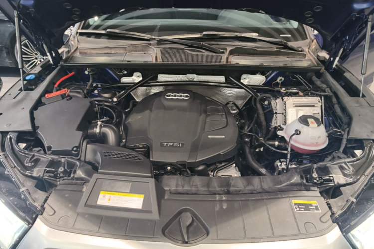 Used Audi Q5L 2018 40 TFSI Prestige Fashion Edition China V Engine Bay