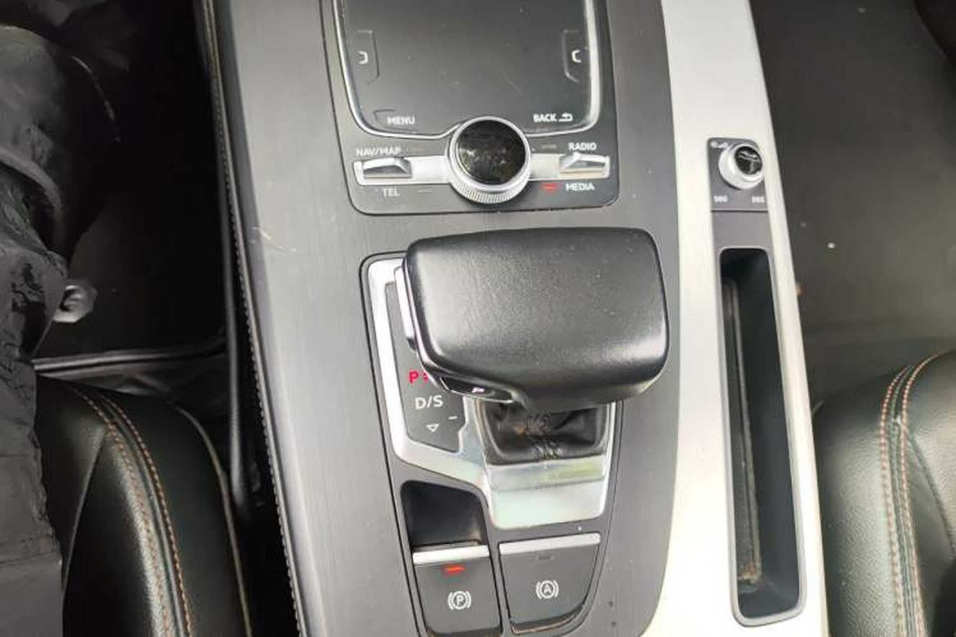 Used Audi Q5L 2018 40 TFSI Prestige Fashion Edition China V Gear Lever