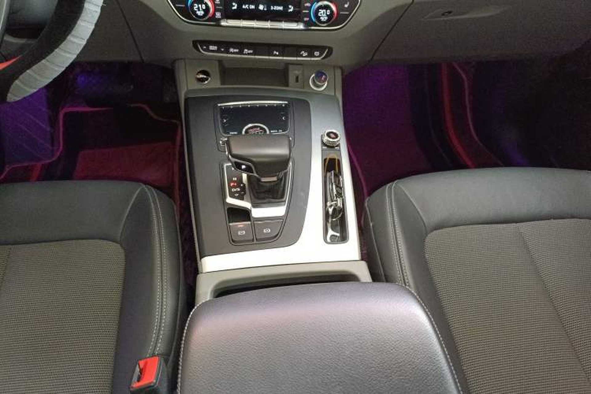 Used Audi Q5L 2018 40 TFSI Prestige Fashion Edition China V Gear Lever