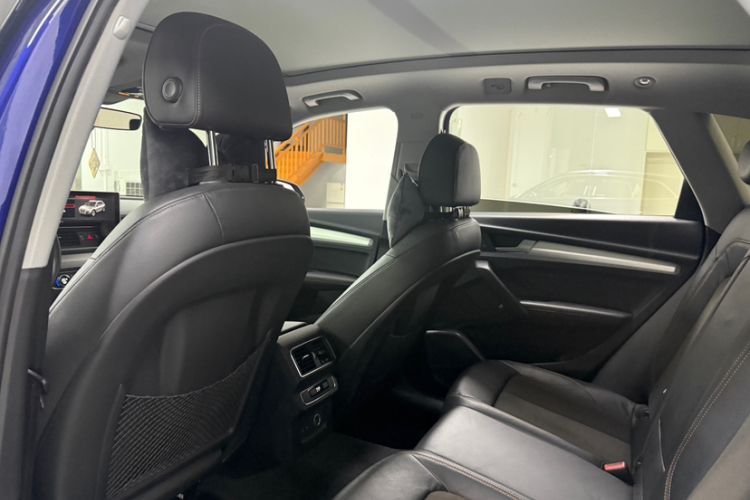 Used Audi Q5L 2018 40 TFSI Prestige Fashion Edition China VI Headliner
