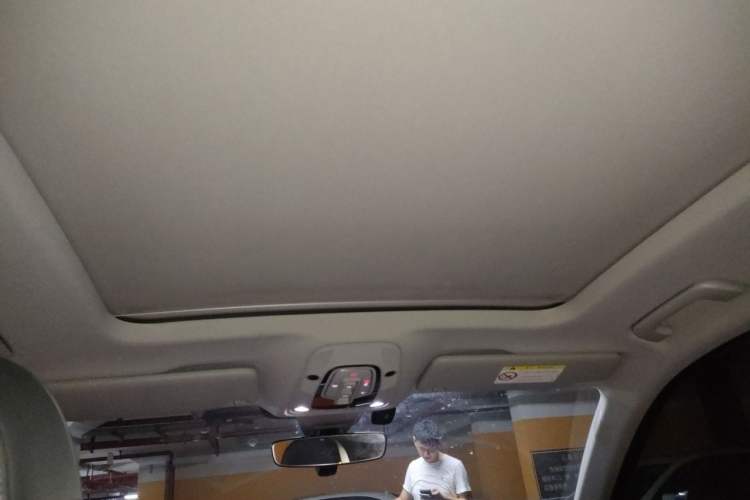 Used Audi Q5L 2018 45 TFSI Prestige Fashion Edition China VI Emission Standard Headliner