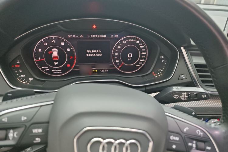Used Audi Q5L 2018 45 TFSI Prestige Fashion Edition China V Emission Standard Instrument Cluster