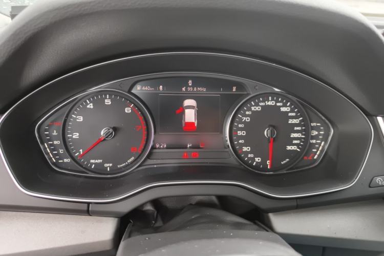 Used Audi Q5L 2018 40 TFSI Prestige Edition China VI Emission Standard Instrument Cluster