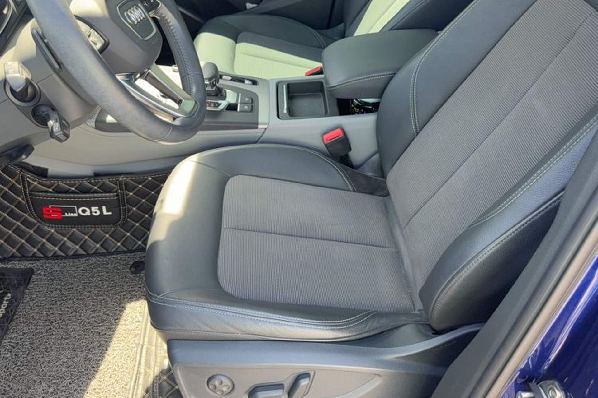 Used Audi Q5L 2018 45 TFSI Prestige Fashion Edition China V Emission Standard Interior 1